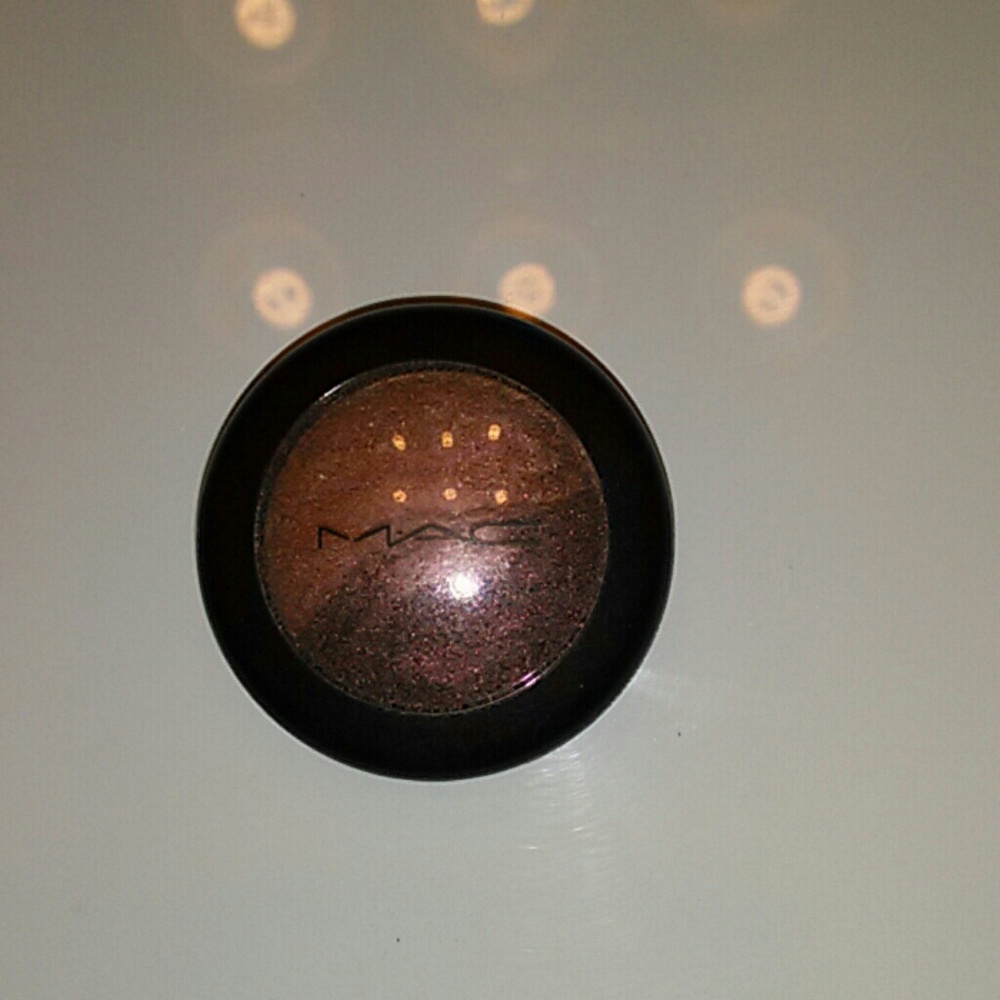 MAC eyeshadow